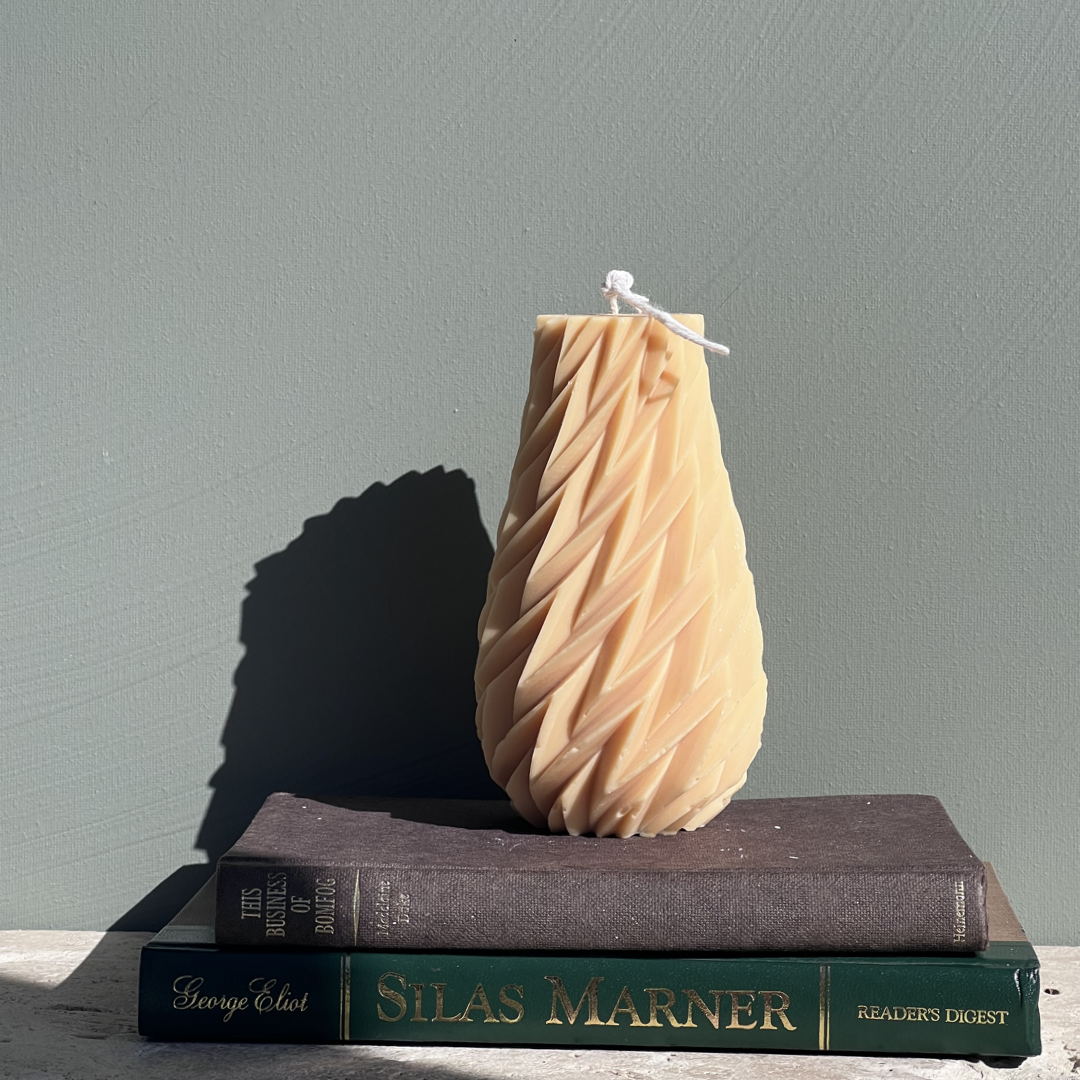 Sculptural Manhattan Zig Candle