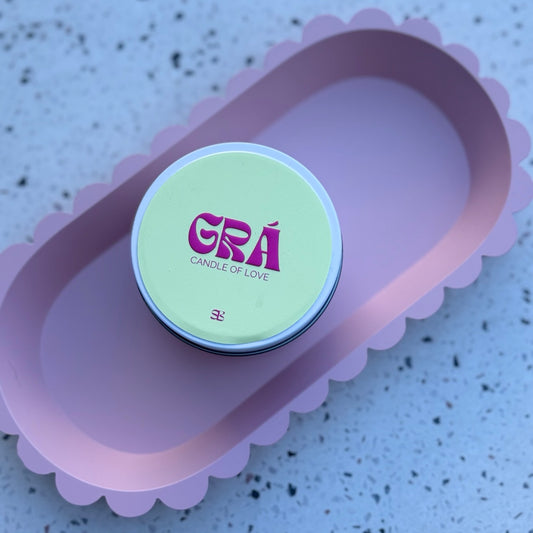 Grá | Gaeilge candle Tin of Love