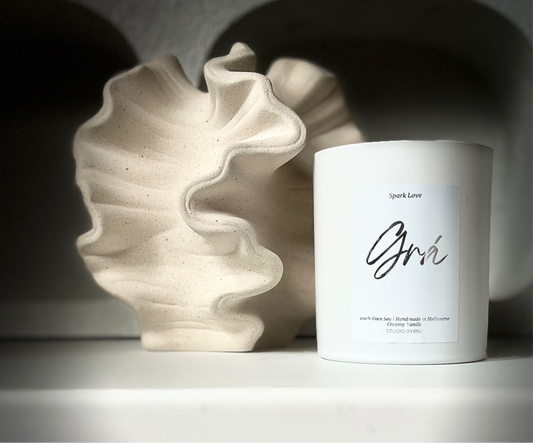 Grá | Candle of Love