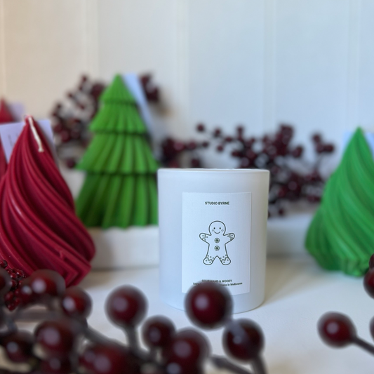 Gingerbread & Rum Scented Candle