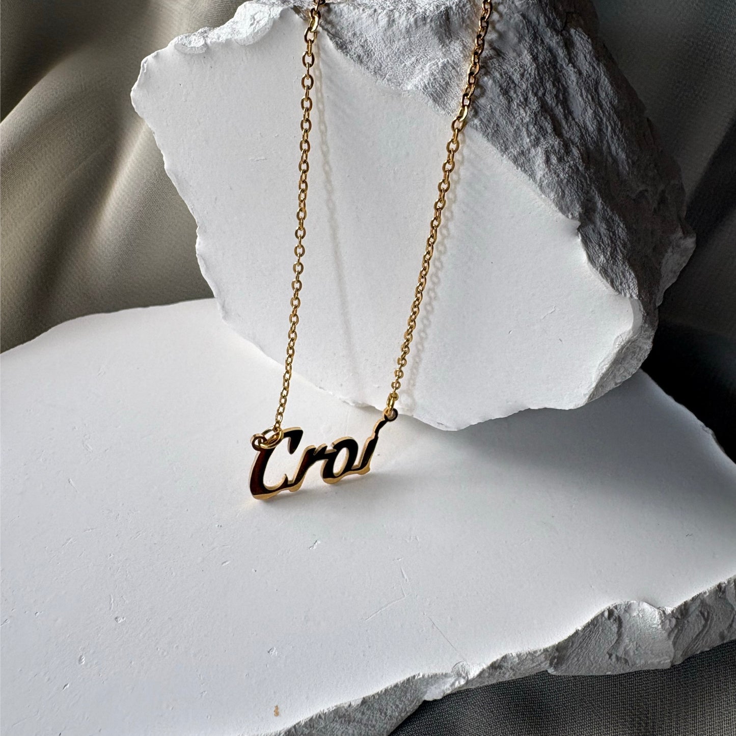 Croí Necklace | Meaning Heart