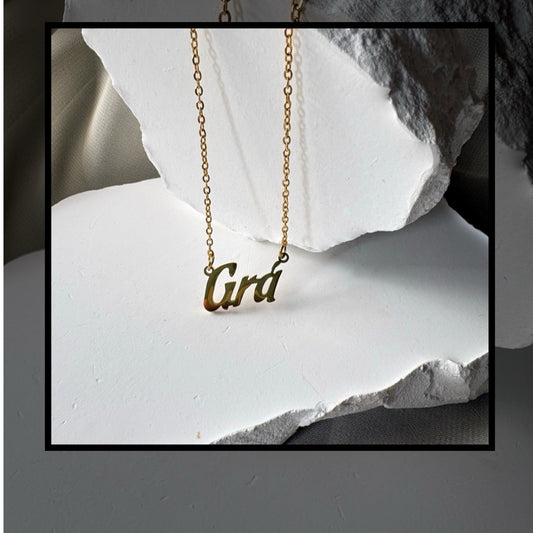 Grá Necklace - Meaning Love