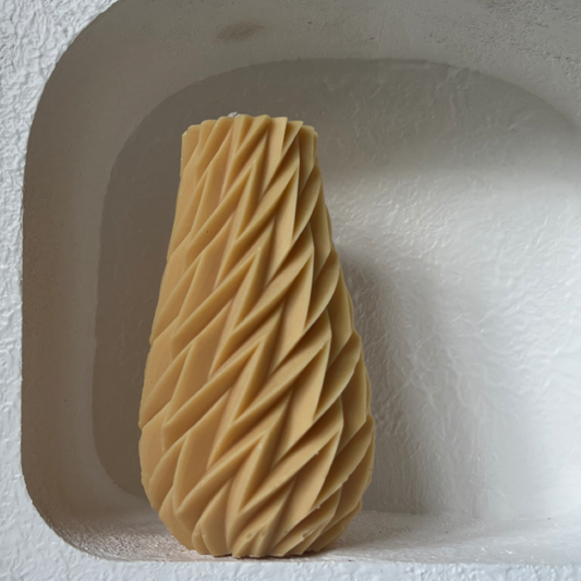 Sculptural Manhattan Zig Candle