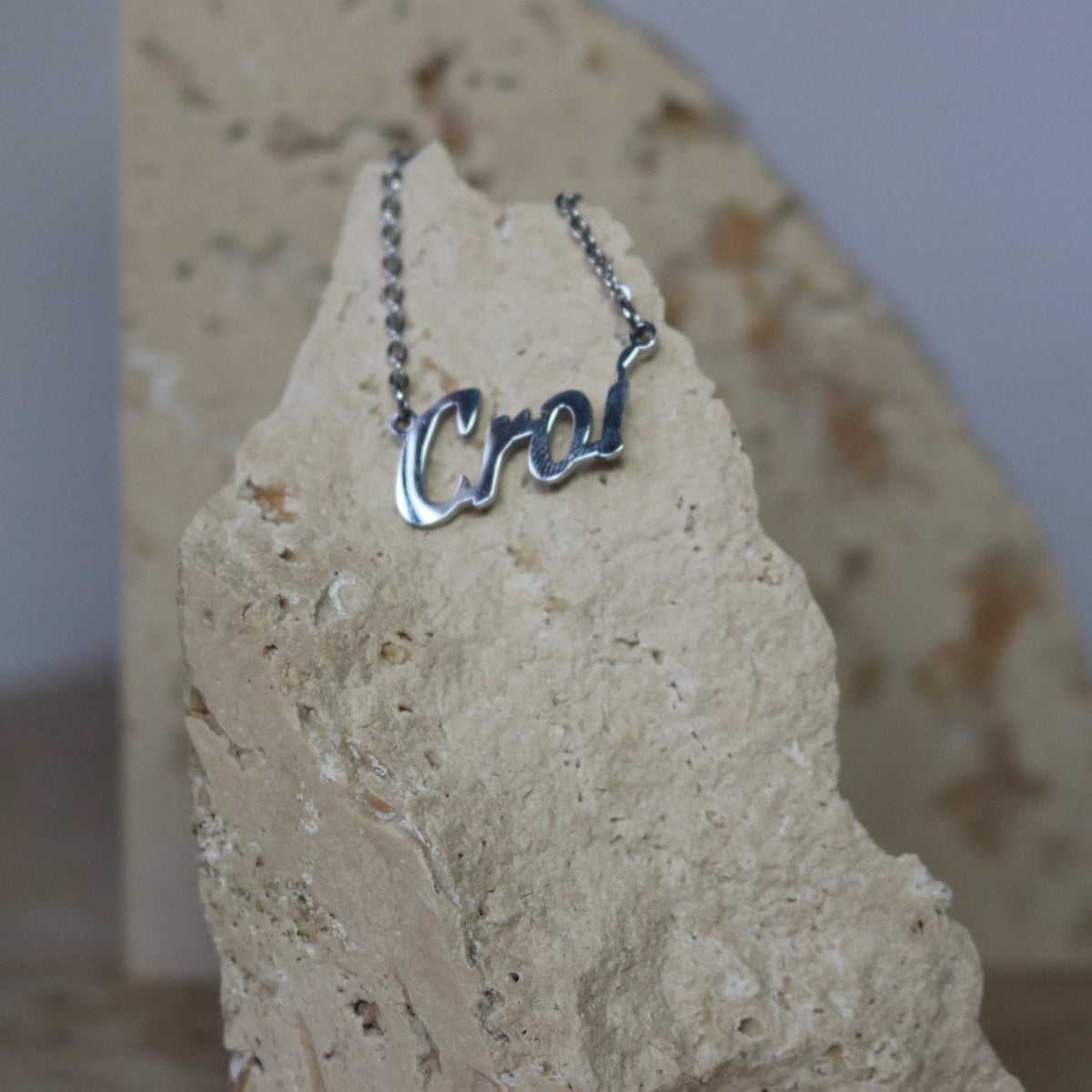 Croí Necklace | Meaning Heart