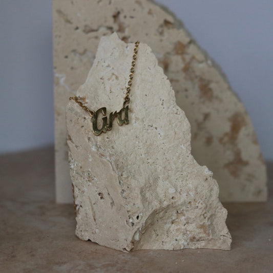 Grá Necklace - Meaning Love
